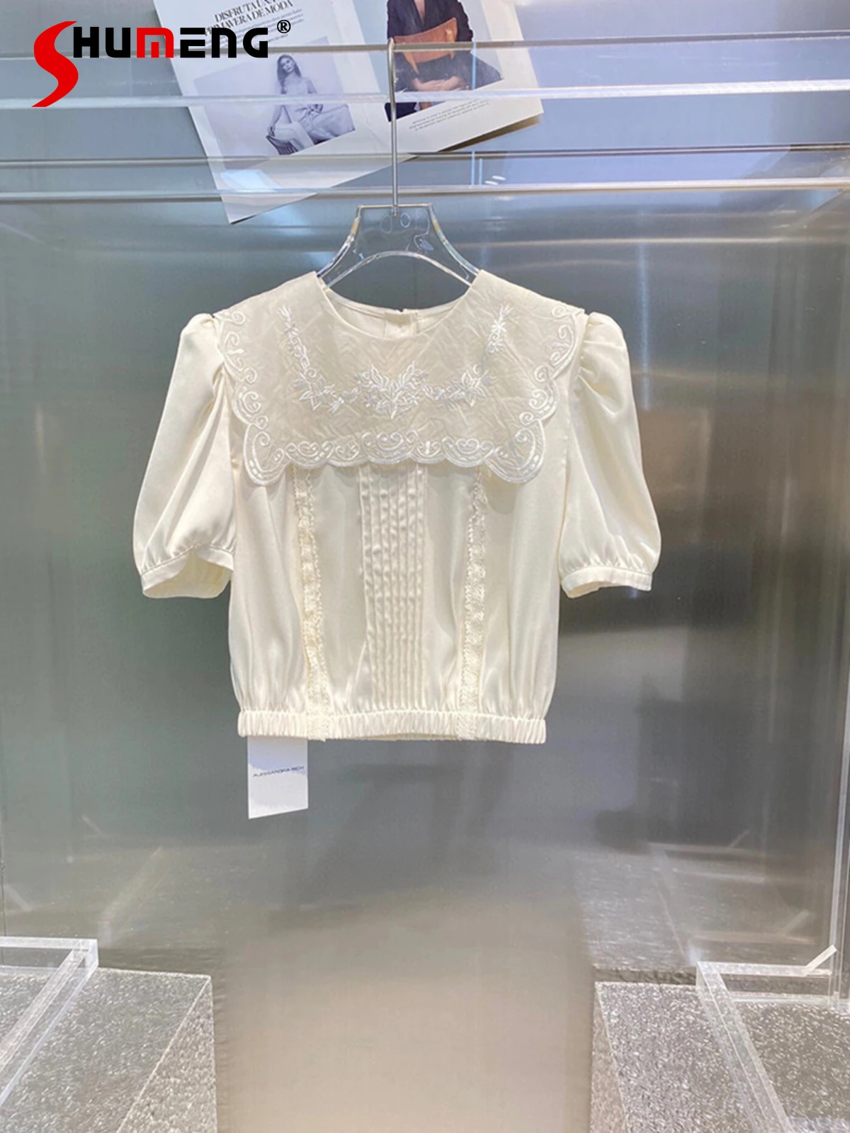 French Retro Embroidered Sailor Collar Puff Sleeve Blouses Women's 2022 Summer New Fashion Sweet Elegant Short Pleated Shirt Top
French Retro Embroidered Sailor Collar Puff Sleeve Blouses Women's 2022 Summer New Fashion Sweet Elegant Short Pleated Shirt Top