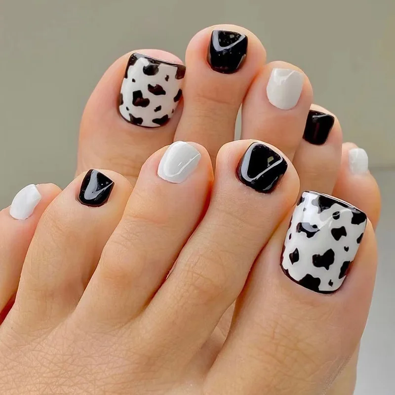 24pcs False Toe Nails New Full Cover Wearable Fake Toenail Art Full Finished Removable Nail Stickers Press on Toe Nail With Glue
24pcs False Toe Nails New Full Cover Wearable Fake Toenail Art Full Finished Removable Nail Stickers Press on Toe Nail With Glue