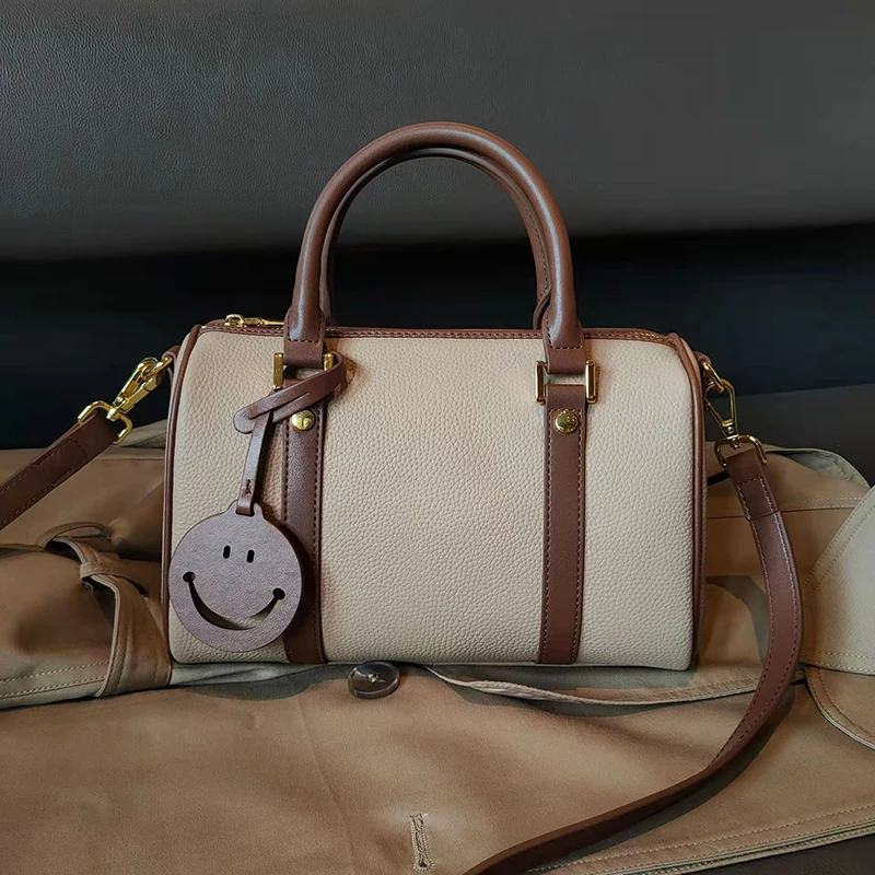 100% Genuine Leather Handbag 2022 New Style Women's Cowhide Pillow Bag Female Shoulder Messenger Bag Ladies Big Capatiy Bag
100% Genuine Leather Handbag 2022 New Style Women's Cowhide Pillow Bag Female Shoulder Messenger Bag Ladies Big Capatiy Bag