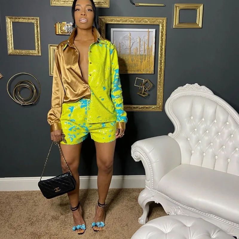 2 Pieces Set Sexy Spring Autumn Fashion Women Sets Female Tops Floral Print Long Sleeve Shirt Elastic Waist Shorts Outfits 2021
2 Pieces Set Sexy Spring Autumn Fashion Women Sets Female Tops Floral Print Long Sleeve Shirt Elastic Waist Shorts Outfits 2021
