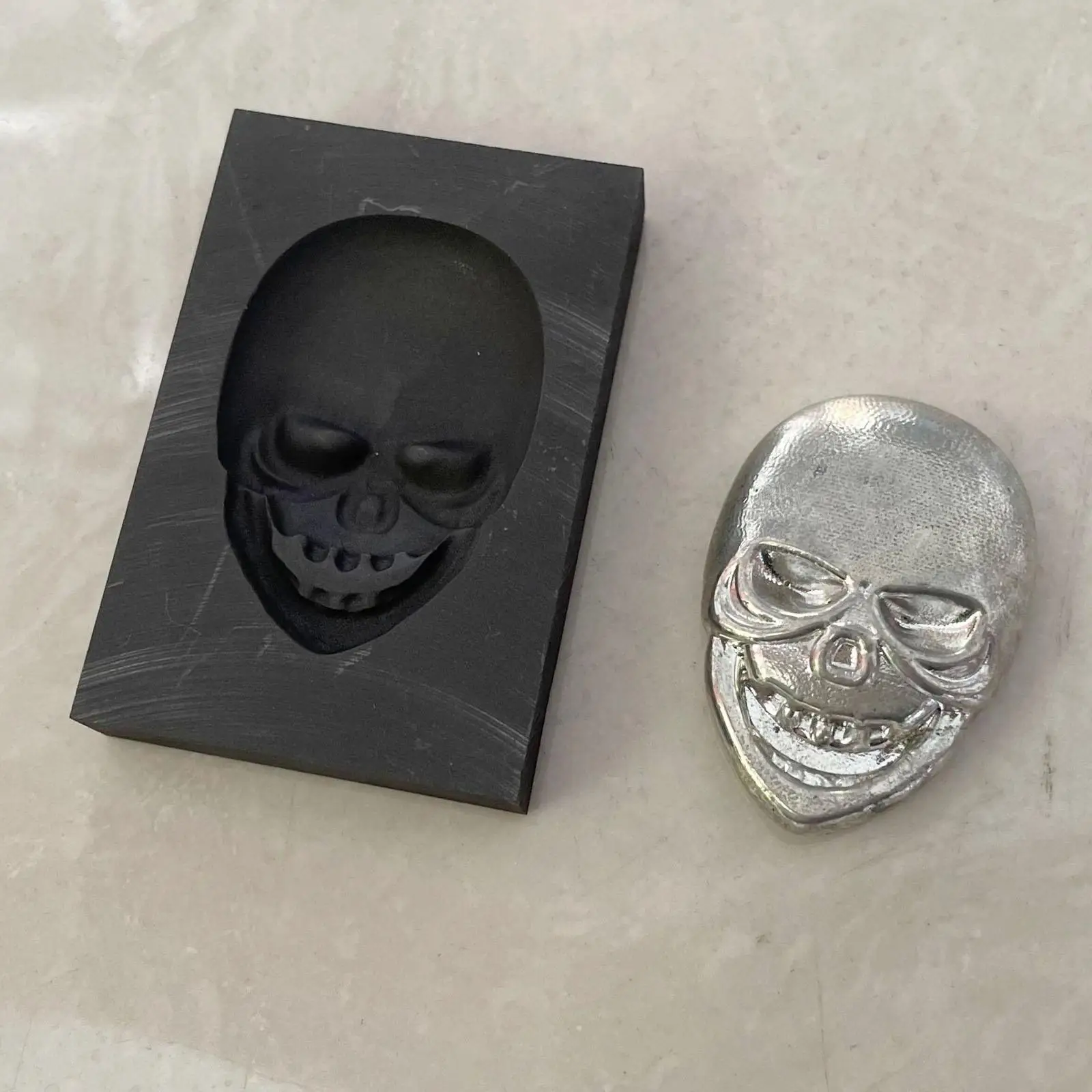 3D Graphite Ingot Mold Skull Corrosion Resistance Graphite Casting Ingot Mold for Melting Casting
3D Graphite Ingot Mold Skull Corrosion Resistance Graphite Casting Ingot Mold for Melting Casting