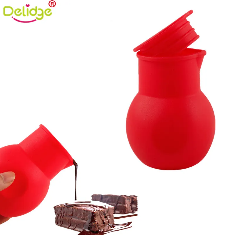 1 Pc Chocolate Melting Pot Silicone Milk Pouring Pot Butter Sauce Milk Baking Pouring for Baking Tools
1 Pc Chocolate Melting Pot Silicone Milk Pouring Pot Butter Sauce Milk Baking Pouring for Baking Tools