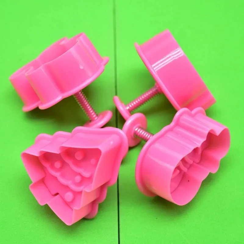 Рождественские формы для печенья 4 шт.
Рождественские формы для печенья 4 шт.