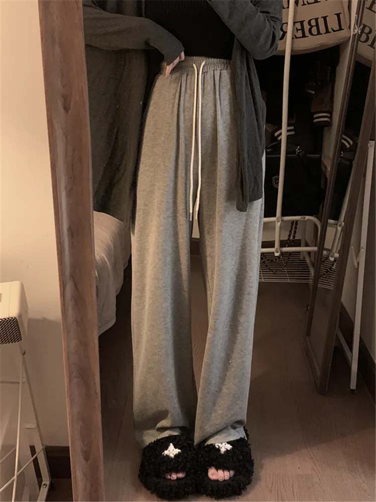 Women's Pants Streetwear Joggers Spring Autumn High Waisted Korean Style Fashion Wide Leg Harajuku New Sweatpants Baggy Female
Women's Pants Streetwear Joggers Spring Autumn High Waisted Korean Style Fashion Wide Leg Harajuku New Sweatpants Baggy Female