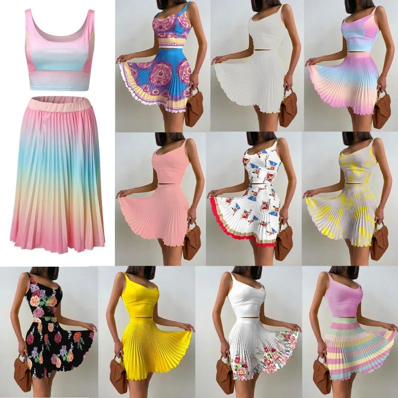 European and American fashion new spring and summer women's printed sleeveless vest pleated skirt sexy two suits for women
European and American fashion new spring and summer women's printed sleeveless vest pleated skirt sexy two suits for women