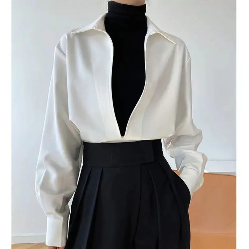 Fashion Blouses Women Harajuku V-Neck Loose Shirts Elegant Office Lady Straight Long Sleeve Autumn Female Tops
Fashion Blouses Women Harajuku V-Neck Loose Shirts Elegant Office Lady Straight Long Sleeve Autumn Female Tops