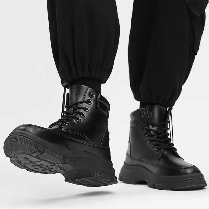 Autumn Brown Martin Boots Men's High-Top Retro British Style Raise the Bottom Leather Boots Men's Motorcycle Working Boots
Autumn Brown Martin Boots Men's High-Top Retro British Style Raise the Bottom Leather Boots Men's Motorcycle Working Boots