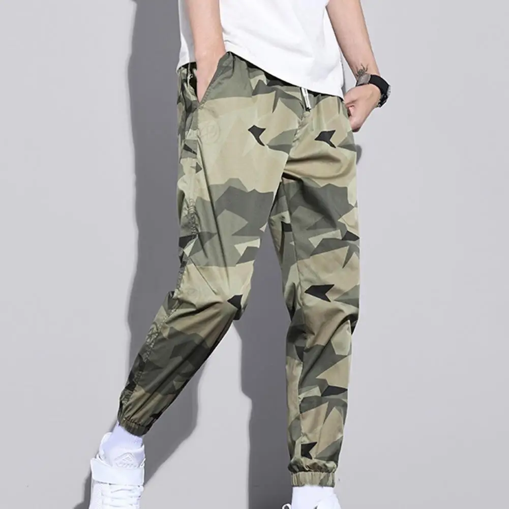 Soft Fabric Trendy Camouflage Print Elasic Waist Cargo Pants Pockets Cargo Pants Lightweight Daily Clothes
Soft Fabric Trendy Camouflage Print Elasic Waist Cargo Pants Pockets Cargo Pants Lightweight Daily Clothes