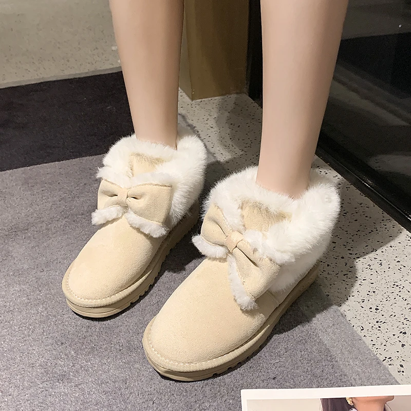2022 Winter Leather Women's Shoes Hundreds of Plush Warm Snow Women's Boots Slip Resistant Bow Decoration Casual Women's Shoes
2022 Winter Leather Women's Shoes Hundreds of Plush Warm Snow Women's Boots Slip Resistant Bow Decoration Casual Women's Shoes