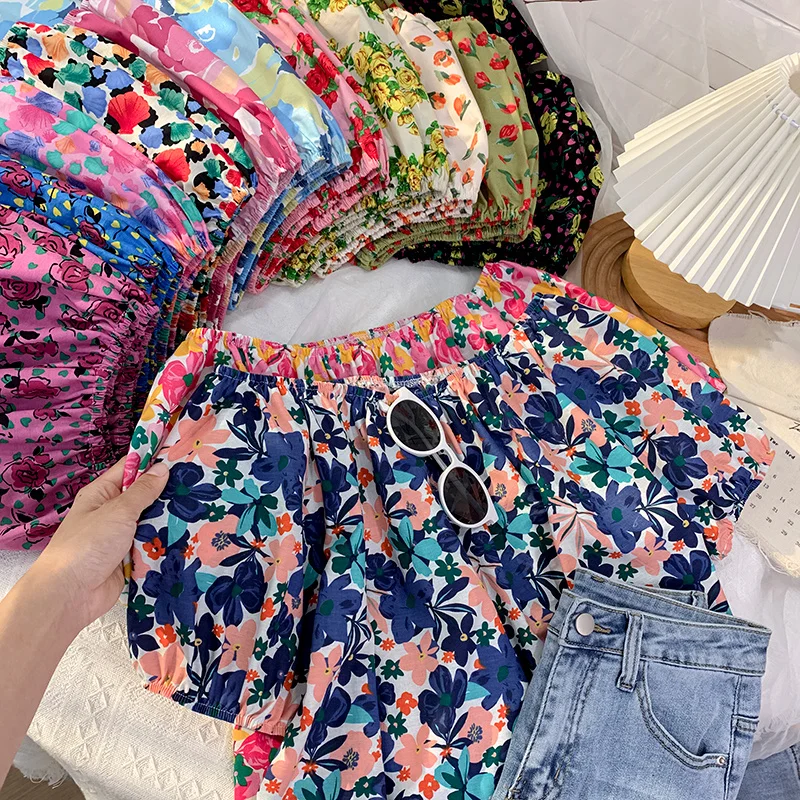 Womens Shirts Retro One Line Collar Off Shoulder Printed Floral Boho Bubble Short Sleeve Doll Shirt Summer Loose Fashion Tops
Womens Shirts Retro One Line Collar Off Shoulder Printed Floral Boho Bubble Short Sleeve Doll Shirt Summer Loose Fashion Tops