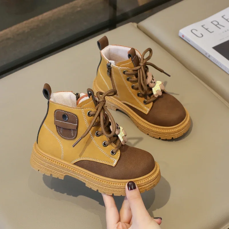 2023 New Kids Ankle Boots Fashion Cartoon Girl Boots Platform Martens Children Sports Shoes for Boy Non-slip Baby Boots Shoes
2023 New Kids Ankle Boots Fashion Cartoon Girl Boots Platform Martens Children Sports Shoes for Boy Non-slip Baby Boots Shoes