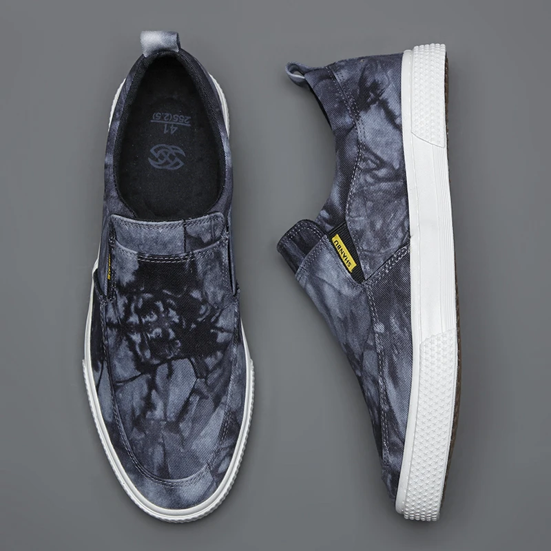 2022 New Breathable Graffiti Printing Casual Sneakers Men Spring Summer Canvas Loafers Youth Trend Joker Simple Vulcanize Shoes
2022 New Breathable Graffiti Printing Casual Sneakers Men Spring Summer Canvas Loafers Youth Trend Joker Simple Vulcanize Shoes