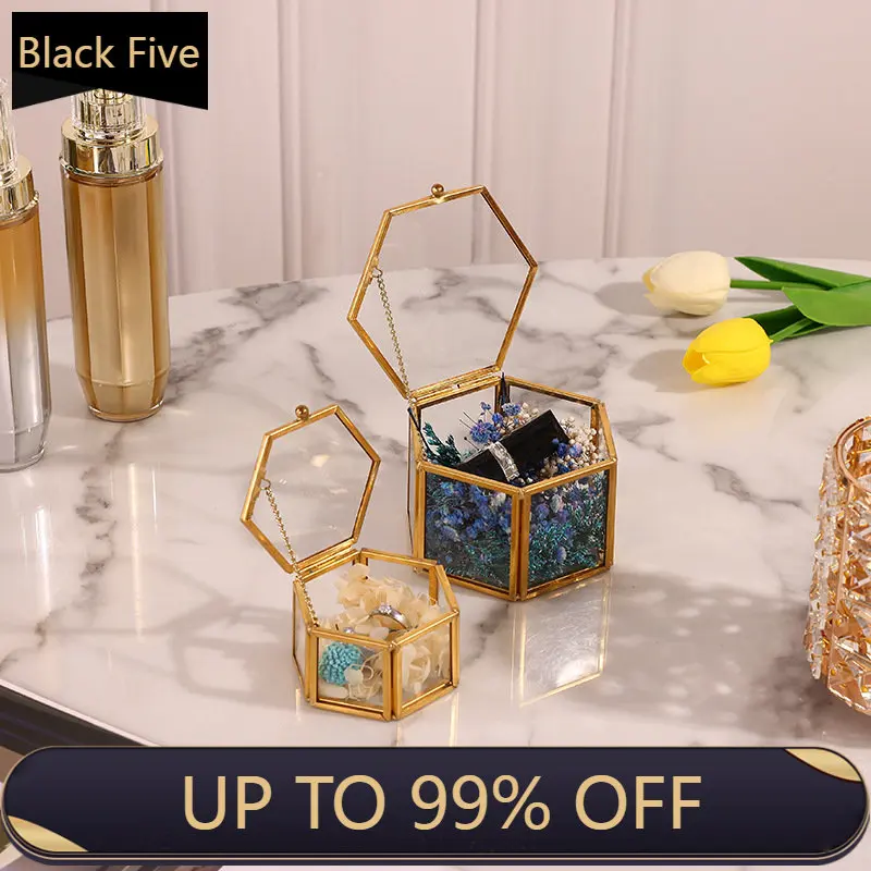 Hexagon Transparent Glass Jewelry Box Wedding Ring Box Geometric Clear Glass Jewelry Organizer Holder Tabletop Containe
Hexagon Transparent Glass Jewelry Box Wedding Ring Box Geometric Clear Glass Jewelry Organizer Holder Tabletop Containe