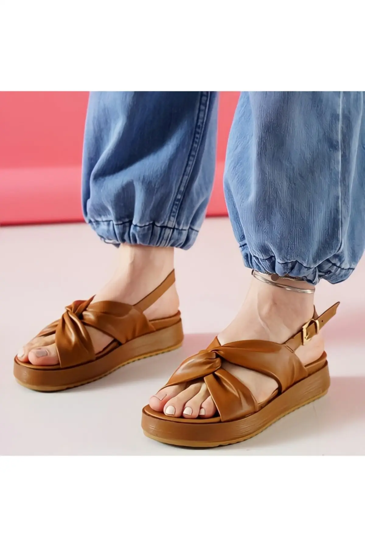 Women Sandals Tan Cross 2022 New Summer Comfort Breathable Casual Quality Ladies Fashion Light Sandals Beach Shoes
Women Sandals Tan Cross 2022 New Summer Comfort Breathable Casual Quality Ladies Fashion Light Sandals Beach Shoes
