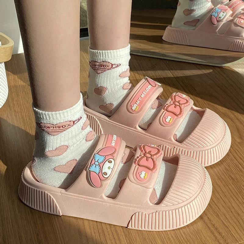 

2023 Women's Slippers Sanrio Kuromi Mymelody Summer Four Seasons Indoor Home Sandals and Slippers Cute House Slippers