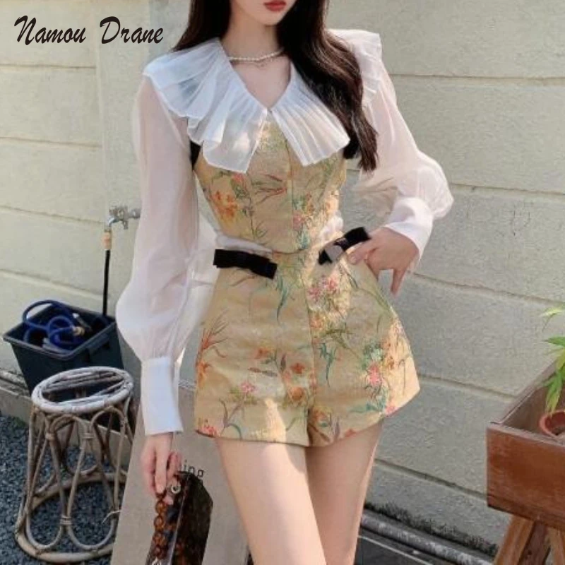 Namou Drane Women's Suit 2022 Summer French Baby Collar Long Sleeve Shirt + Slim Short Vest + High Waist Wide Leg Shorts 3 Sets
Namou Drane Women's Suit 2022 Summer French Baby Collar Long Sleeve Shirt + Slim Short Vest + High Waist Wide Leg Shorts 3 Sets