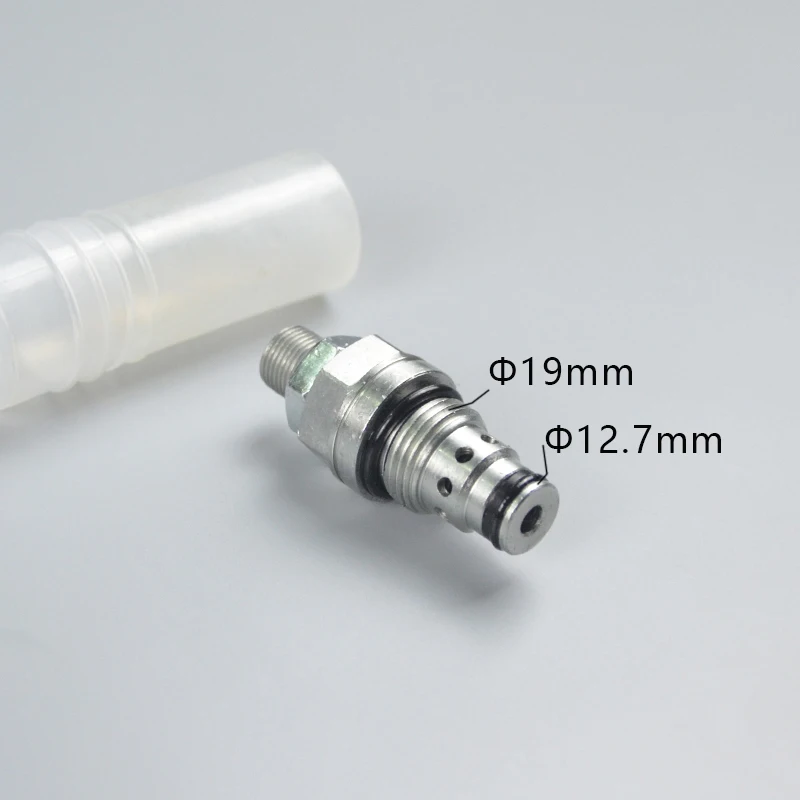 Hydraulic Screw Cartridge Pressure Regulating YF06-00 Porous Relief Valve Power Unit Accessories RV08-01
Hydraulic Screw Cartridge Pressure Regulating YF06-00 Porous Relief Valve Power Unit Accessories RV08-01