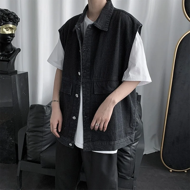 Vintage Men Spring Autumn Sleeveless Denim Vest New Single Breasted Pockets Cargo Jacket Loose Fit BF Style Waistcoat Streetwear
Vintage Men Spring Autumn Sleeveless Denim Vest New Single Breasted Pockets Cargo Jacket Loose Fit BF Style Waistcoat Streetwear