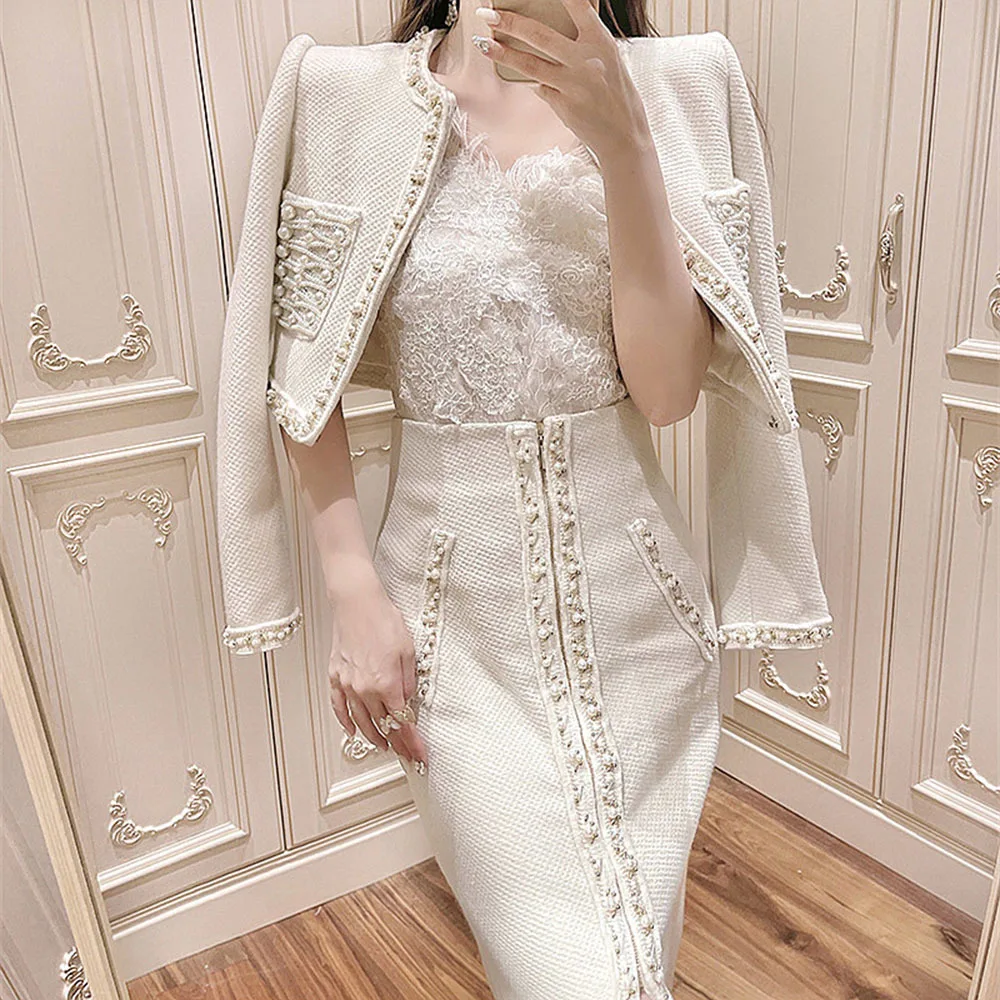 Autumn Winter Light Luxury 2 Piece Set Office Party Outfit Vintage Skirt And Tweed Pearl Short Jackets Women Elegant Skirt Suit
Autumn Winter Light Luxury 2 Piece Set Office Party Outfit Vintage Skirt And Tweed Pearl Short Jackets Women Elegant Skirt Suit