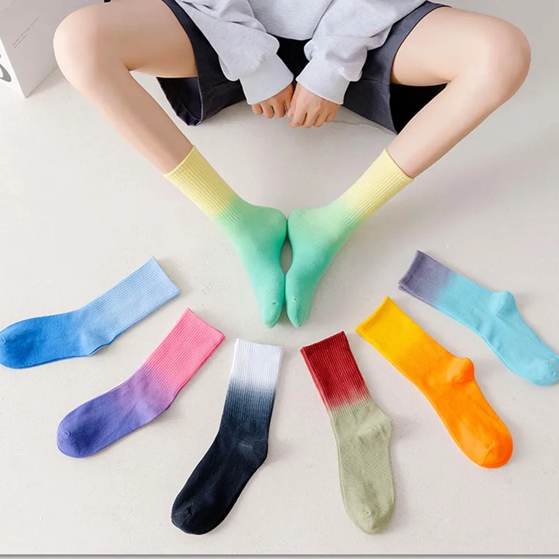 Couple Socks Sport Cycling Running Socks Breathable Outdoor Camping Hiking Basketball Socks Calcetines Deportivos 37-43
Couple Socks Sport Cycling Running Socks Breathable Outdoor Camping Hiking Basketball Socks Calcetines Deportivos 37-43