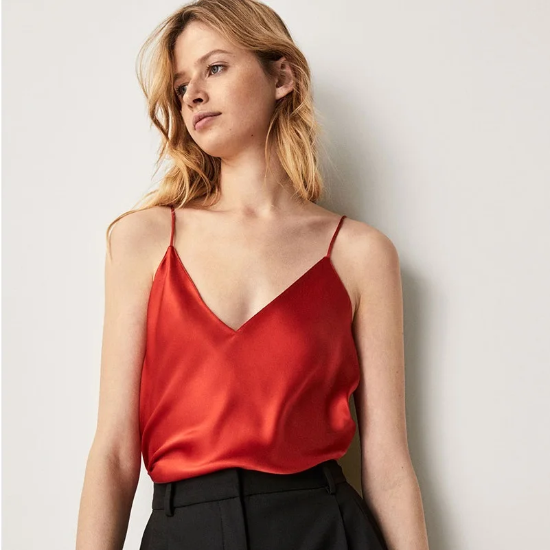 Silk Tank Tops Women'S Summer Camisole Plus Size 2022 Strap Top Women Halter V Neck Basic White Cami Sleeveless Satin
Silk Tank Tops Women'S Summer Camisole Plus Size 2022 Strap Top Women Halter V Neck Basic White Cami Sleeveless Satin