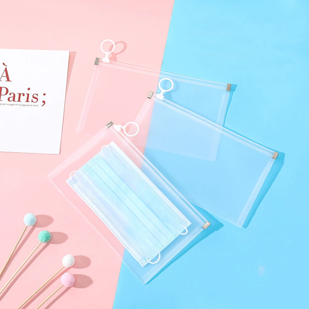 Mask Storage Bag Portable Cartoon PP Face Mask Holder Dustproof Waterproof Zip Pouch Mask Pollution-Free Save Bags Pencil Bag
Mask Storage Bag Portable Cartoon PP Face Mask Holder Dustproof Waterproof Zip Pouch Mask Pollution-Free Save Bags Pencil Bag
