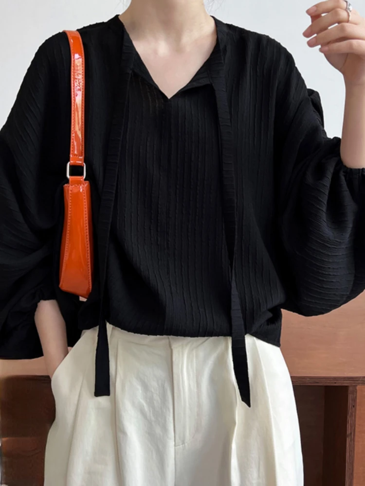 Fashion Lantern Sleeve Loose Blouses T-shirt 2023 Summer Half Open Collar New High Quality Temperament Chic Chiffon Top Tee
Fashion Lantern Sleeve Loose Blouses T-shirt 2023 Summer Half Open Collar New High Quality Temperament Chic Chiffon Top Tee
