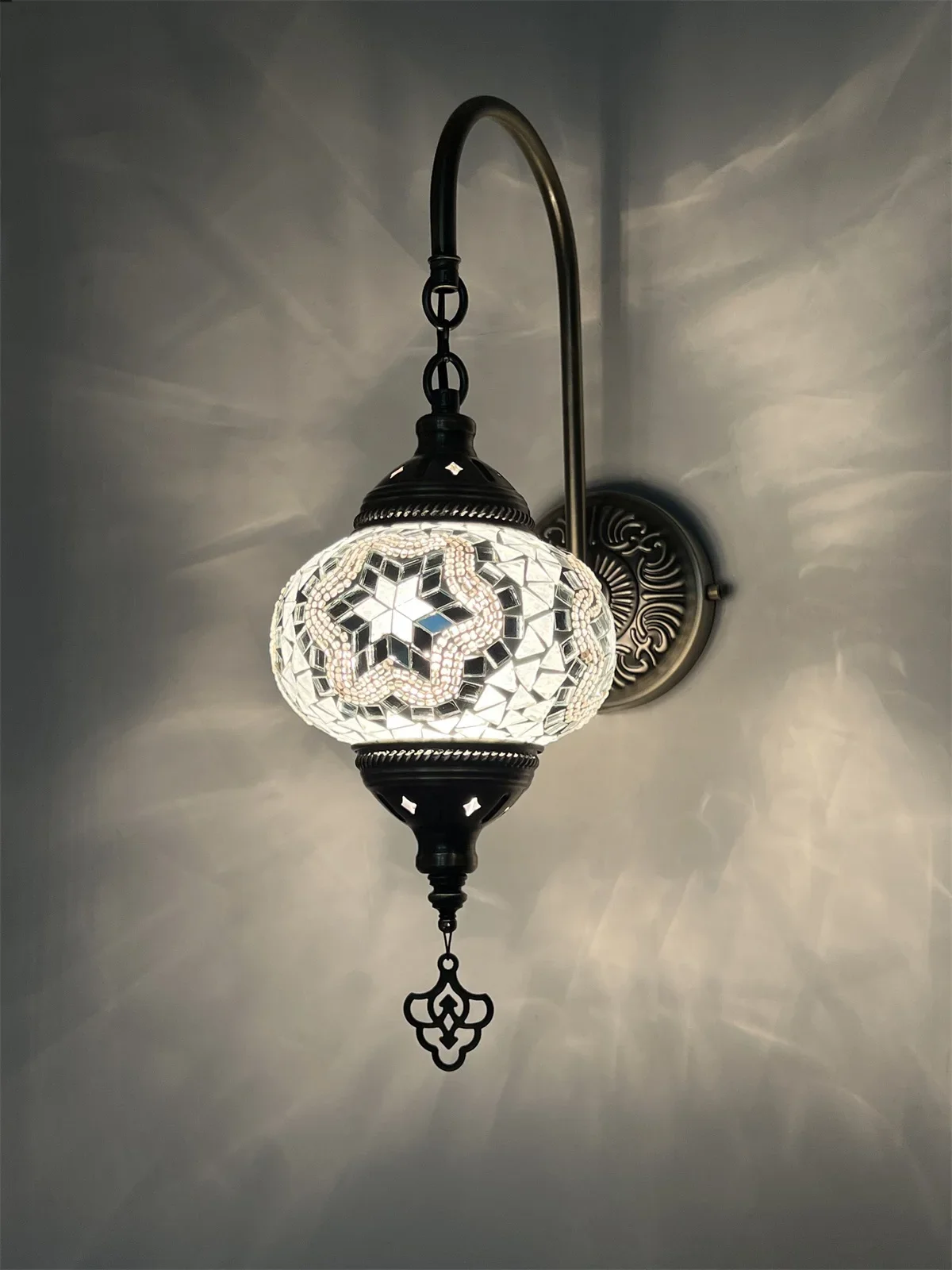 2023 New Turkish Retro Handmade Restaurant Homestay Hotel Decorative Wall Lamp 
2023 New Turkish Retro Handmade Restaurant Homestay Hotel Decorative Wall Lamp