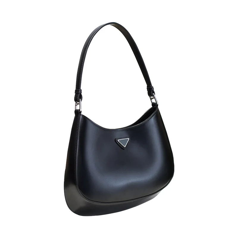 2022 Fashion Ladies Genuine Leather Bags Underarm Women's Shoulder Bag White Portable Baguette Bag Luxury Brand High Quality
2022 Fashion Ladies Genuine Leather Bags Underarm Women's Shoulder Bag White Portable Baguette Bag Luxury Brand High Quality