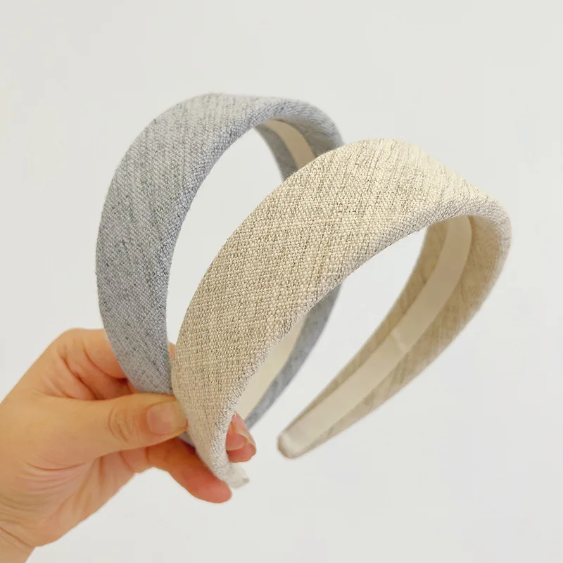 Solid Color Padded Headbands Women Summer Wide Bezel Hairbands Fashion Non-slip Sponge Headwear Fashion Hair Accessories
Solid Color Padded Headbands Women Summer Wide Bezel Hairbands Fashion Non-slip Sponge Headwear Fashion Hair Accessories