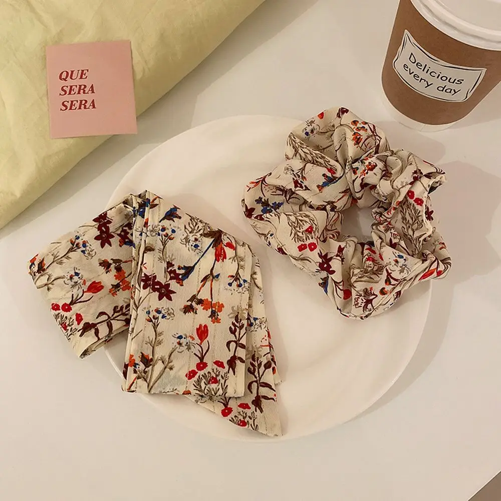 Elegant Retro Chiffon Rubber Band Scrunchies Fairy Flower Hair Circle Silk Ribbon Korean Style Hair Band Women Hair Rope
Elegant Retro Chiffon Rubber Band Scrunchies Fairy Flower Hair Circle Silk Ribbon Korean Style Hair Band Women Hair Rope