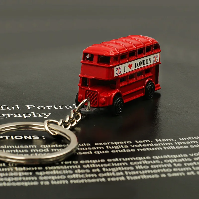 Vintage Pendant UK Travel Souvenir Red Post Box Phone Box Double-decker Bus Key Chain Creative Promotional Trinkets Friend Gift
Vintage Pendant UK Travel Souvenir Red Post Box Phone Box Double-decker Bus Key Chain Creative Promotional Trinkets Friend Gift