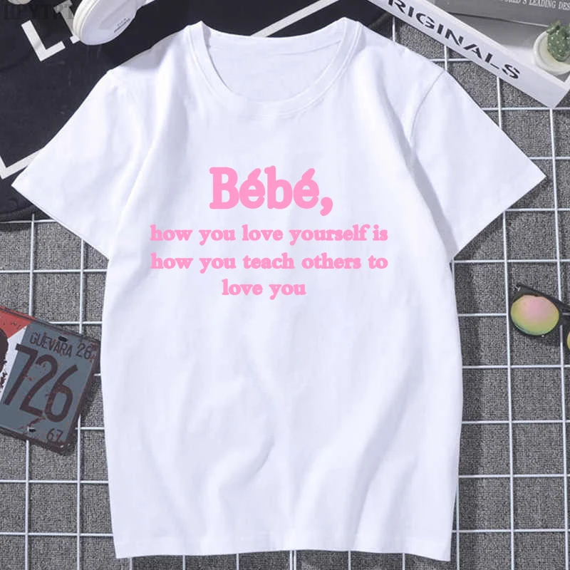 Chic Letter printing Sweatshirt Women T-shirt Harajuku Simple Korea Fashion Ladies O-neck Short sleeve Loose Casual Y2k Tops Tee
Chic Letter printing Sweatshirt Women T-shirt Harajuku Simple Korea Fashion Ladies O-neck Short sleeve Loose Casual Y2k Tops Tee