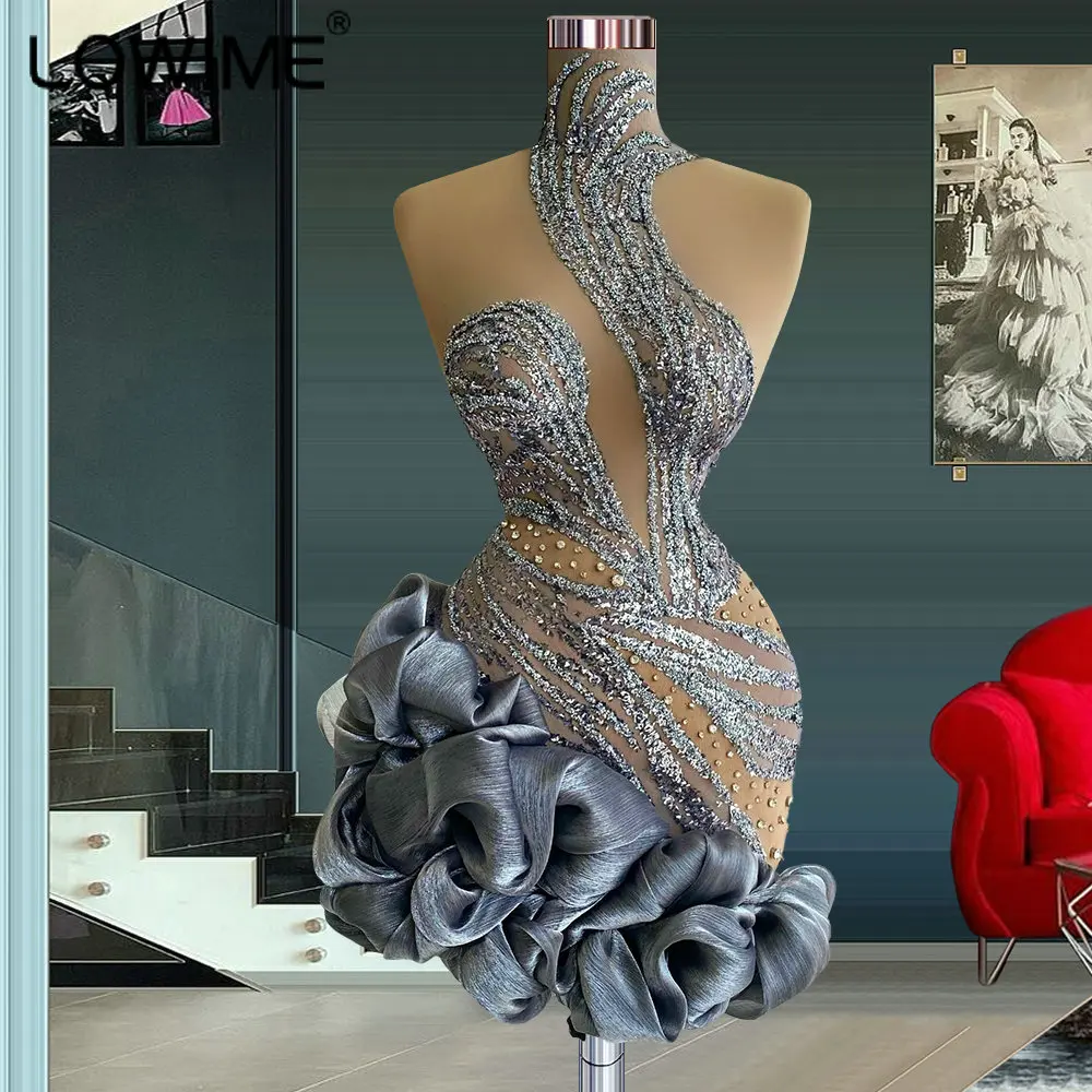 Grey Ruffles Short Prom Dresses Sparkly High Neck Dress for Black Girls Sexy Cut Out Beaded Sequined African Women Party Gowns
Grey Ruffles Short Prom Dresses Sparkly High Neck Dress for Black Girls Sexy Cut Out Beaded Sequined African Women Party Gowns