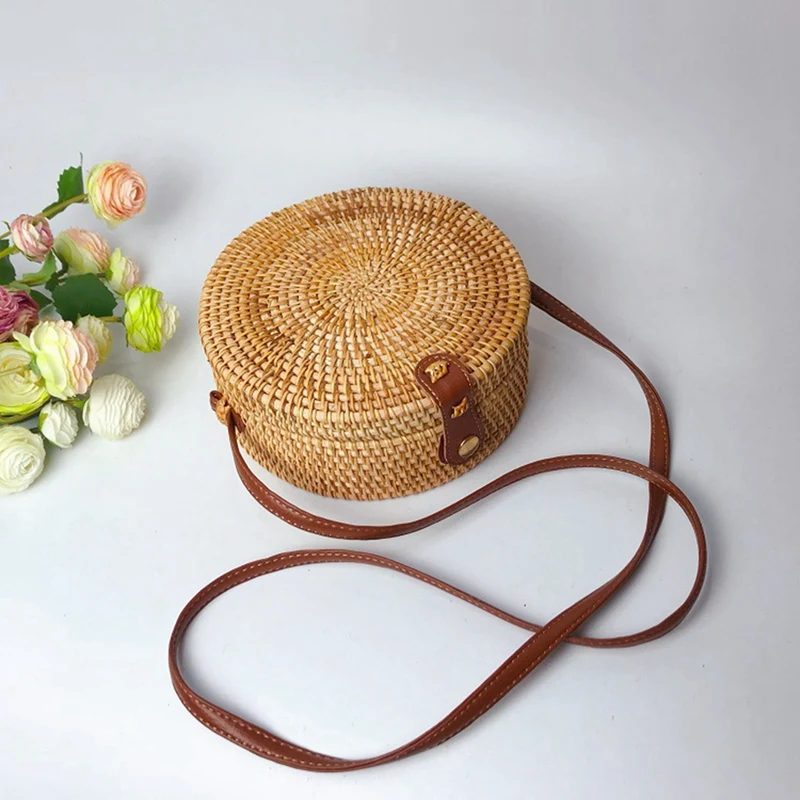 NEW-New Bali Vintage Handmade Crossbody Straw Bag Round Beach Bag Girls Circle Rattan Bag Small Bohemian Shoulder Bag Women 
NEW-New Bali Vintage Handmade Crossbody Straw Bag Round Beach Bag Girls Circle Rattan Bag Small Bohemian Shoulder Bag Women