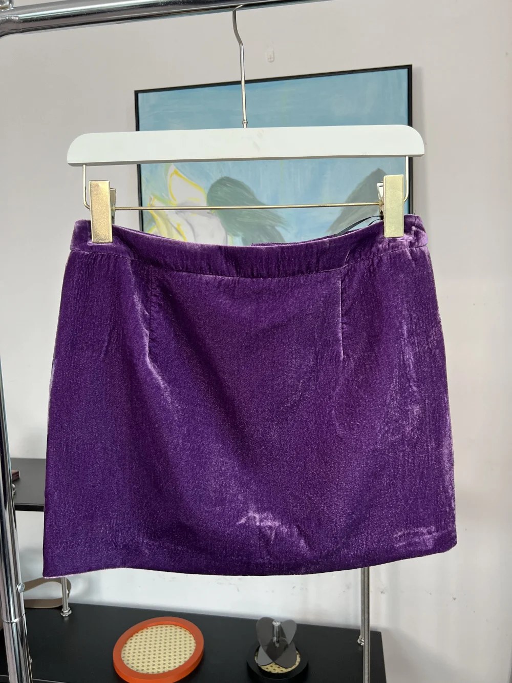 ETJ23 new Y2K velvet skirt female purple high waist student side pocket mini sexy nightclub style bag hip skirt
ETJ23 new Y2K velvet skirt female purple high waist student side pocket mini sexy nightclub style bag hip skirt