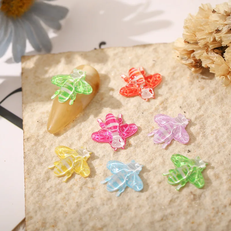 Дизайн ногтей пчела цвет плоское дно окрашенное прозрачное насекомое животное Милая мультяшная фотография
Дизайн ногтей пчела цвет плоское дно окрашенное прозрачное насекомое животное Милая мультяшная фотография