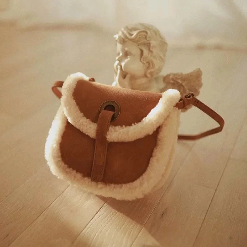 Natural Cowskin Leather With Wool Retro Women Handbags Top Quality Girls Cross Shoulder Bag Small Designer Simple Crossbody Bag
Natural Cowskin Leather With Wool Retro Women Handbags Top Quality Girls Cross Shoulder Bag Small Designer Simple Crossbody Bag