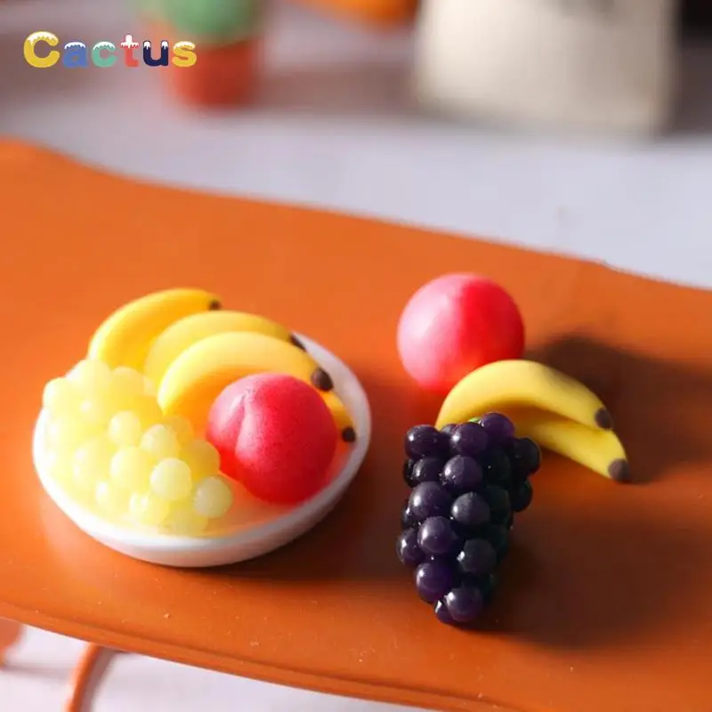 6Pcs Mini Simulation Fruit Plate Grape Banana Peach Dollhouse Kitchen Decoration
6Pcs Mini Simulation Fruit Plate Grape Banana Peach Dollhouse Kitchen Decoration