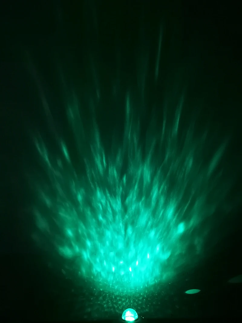 Светодиодный Галактический проектор со звездами, ночник с океанскими волнами, комнатный декор, вращающееся звездное небо, порторы, украшение, лампа для спальни, подарки
Светодиодный Галактический проектор со звездами, ночник с океанскими волнами, комнатный декор, вращающееся звездное небо, порторы, украшение, лампа для спальни, подарки