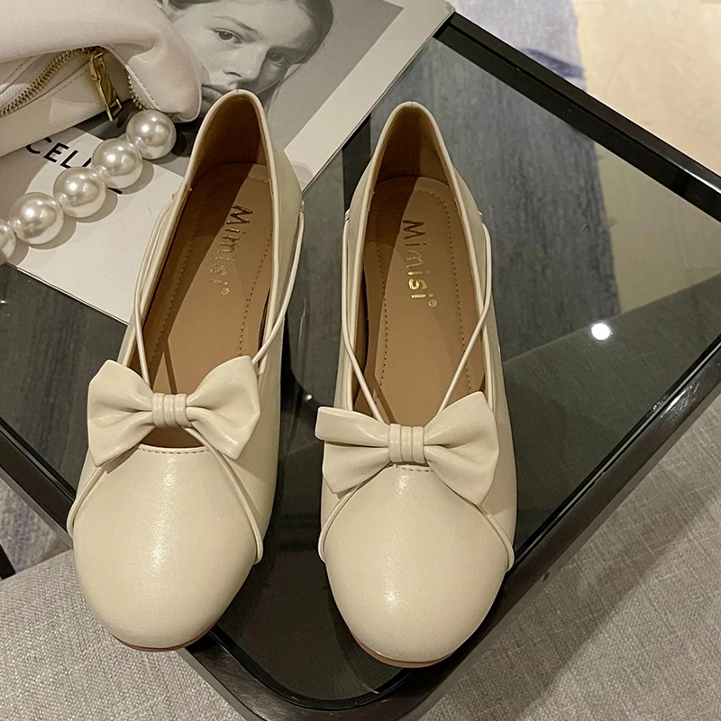 2022 New Female Flats Mary Janes Summer Round Toe Butterfly-Knot Ladies Shoes For Women Fashion Silver Pu Leather Loafers
2022 New Female Flats Mary Janes Summer Round Toe Butterfly-Knot Ladies Shoes For Women Fashion Silver Pu Leather Loafers