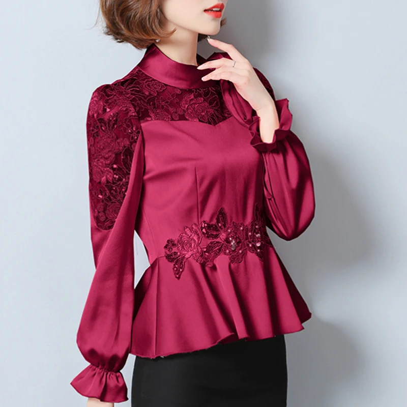 Блузка женская с вышивкой, элегантная Милая облегающая модная атласная кружевная рубашка с оборками, весна-осень 
Блузка женская с вышивкой, элегантная Милая облегающая модная атласная кружевная рубашка с оборками, весна-осень