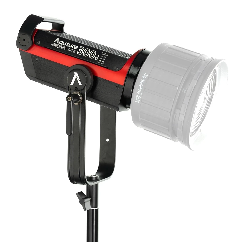 Aputure 300d II COB Continuous Light Fill Light Video Light V-mount CRI 96 350W 5500K for Professional Photographic Shooting
Aputure 300d II COB Continuous Light Fill Light Video Light V-mount CRI 96 350W 5500K for Professional Photographic Shooting