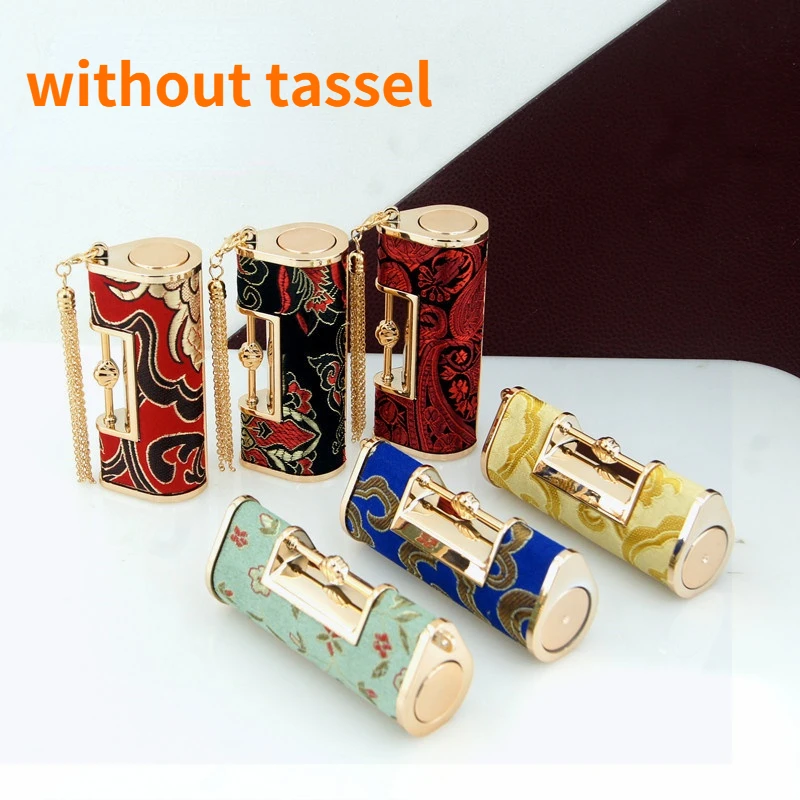 2022 Concentric Lock Lipstick Tube Press Lipstick Lip Glaze Tube Chinese Style Printing Pattern Lipstick Tube Wholesale 3.8ml
2022 Concentric Lock Lipstick Tube Press Lipstick Lip Glaze Tube Chinese Style Printing Pattern Lipstick Tube Wholesale 3.8ml