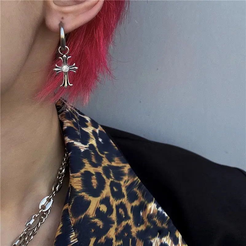 Personality Stainless Steel Cross Hoop Earrings Steel Dangle Drop Clip Earrings for Men Women Punk NO Piercing Earrings Jewelry
Personality Stainless Steel Cross Hoop Earrings Steel Dangle Drop Clip Earrings for Men Women Punk NO Piercing Earrings Jewelry