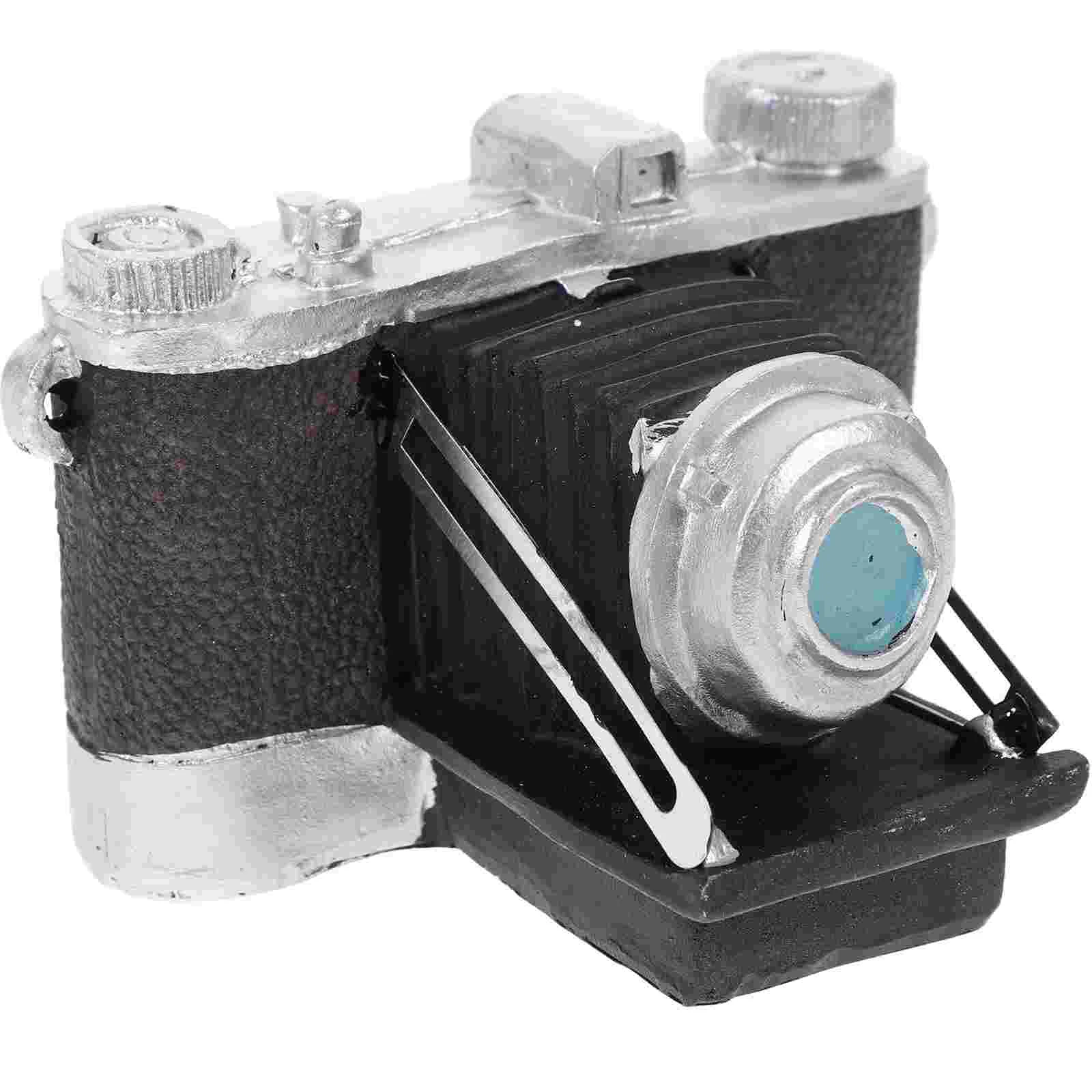 Vintage Style Camera Figurine Classic Camera Ornament Camera Desktop Decoration Resin Crafts for Home Bar Decoration Photo
Vintage Style Camera Figurine Classic Camera Ornament Camera Desktop Decoration Resin Crafts for Home Bar Decoration Photo