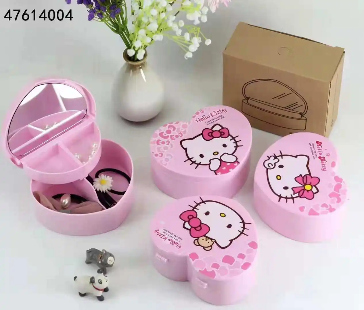 Kawaii Room Decor KT Stationery Cute Girly Heart Dormitory Desktop Storage Box Jewelry and Cosmetics Organizer Cosmetic Case
Kawaii Room Decor KT Stationery Cute Girly Heart Dormitory Desktop Storage Box Jewelry and Cosmetics Organizer Cosmetic Case