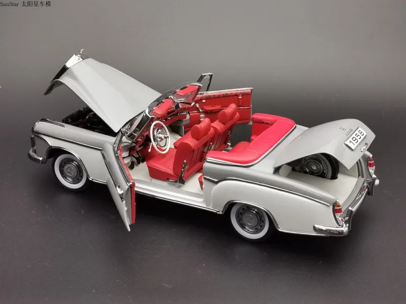SunStar 1:18 Benz 220SE Open Convertible Classic Cars Limited Edition Metal Static Car Model Toy Gift
SunStar 1:18 Benz 220SE Open Convertible Classic Cars Limited Edition Metal Static Car Model Toy Gift