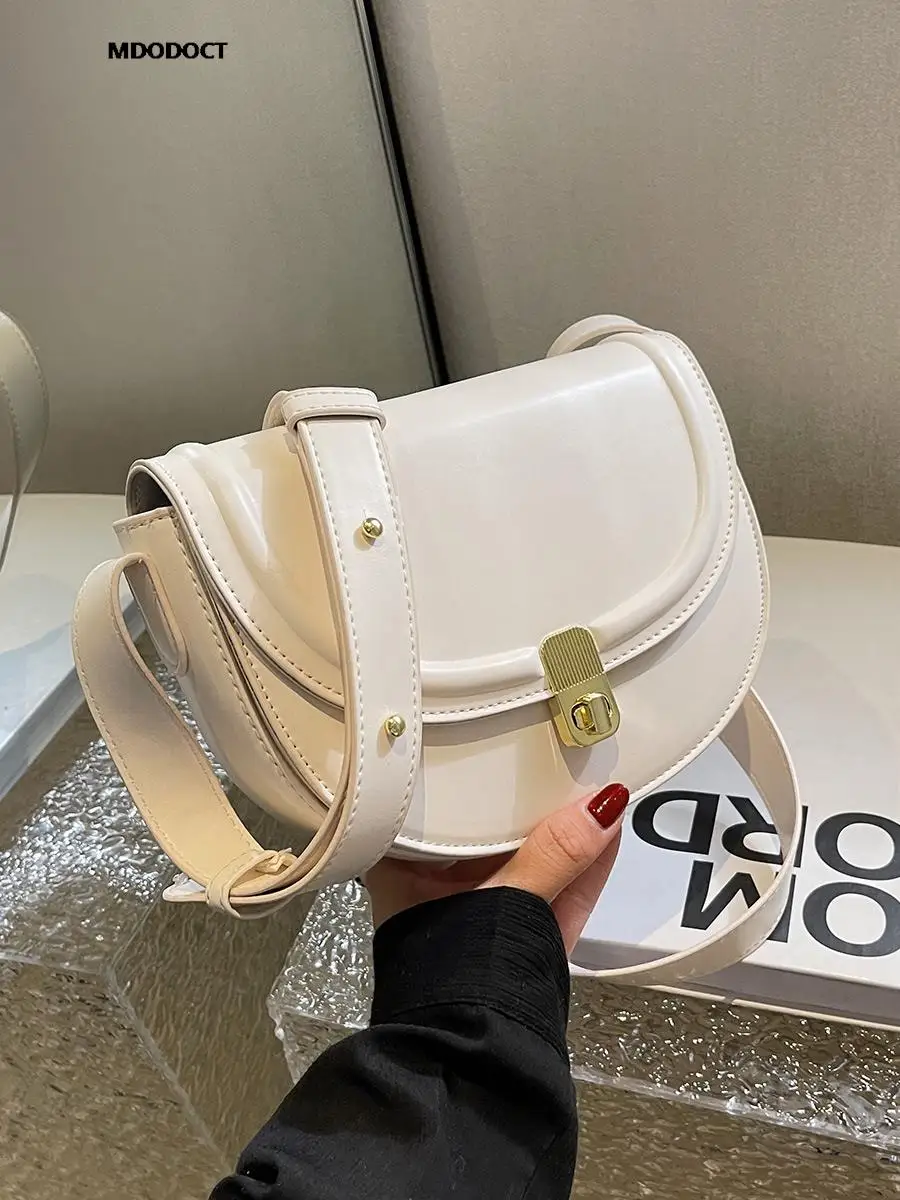 Solid Color Luxury Designer High Quality Crossbody Bags Casual Classic Summer Shoulder Fashion New 2023 Women Handbags Shopping
Solid Color Luxury Designer High Quality Crossbody Bags Casual Classic Summer Shoulder Fashion New 2023 Women Handbags Shopping