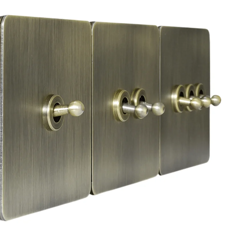 1/2/3/4gang1/2/3way Bronze Brushed Metal 2-way Toggle Switch EU Socket Personality Home Furnishings
1/2/3/4gang1/2/3way Bronze Brushed Metal 2-way Toggle Switch EU Socket Personality Home Furnishings
